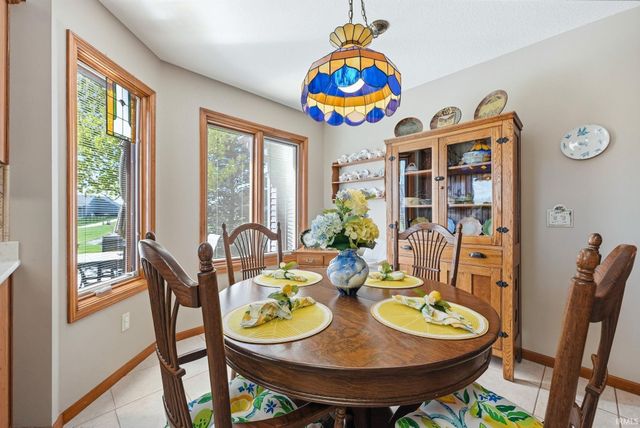 1503 Classic Lake Cove, Huntertown, IN 46748