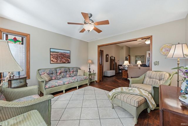 1503 Classic Lake Cove, Huntertown, IN 46748