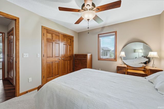 1503 Classic Lake Cove, Huntertown, IN 46748