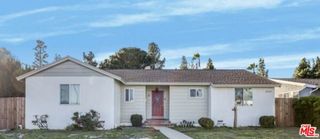 8761 Corbin Avenue, Northridge (los Angeles), CA 91324