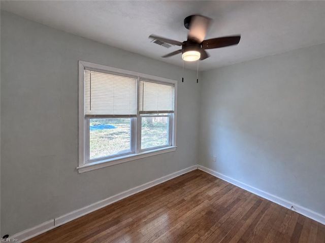 1811 Gildner RD, Hampton, VA 23666