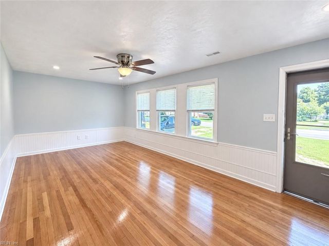 1811 Gildner RD, Hampton, VA 23666