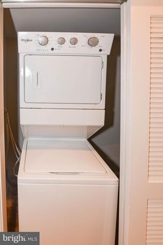 2-4 E PRESTON ST, Baltimore, MD 21202