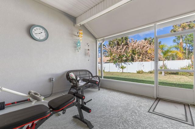 11 Pittson Ln, Palm Coast, FL 32164