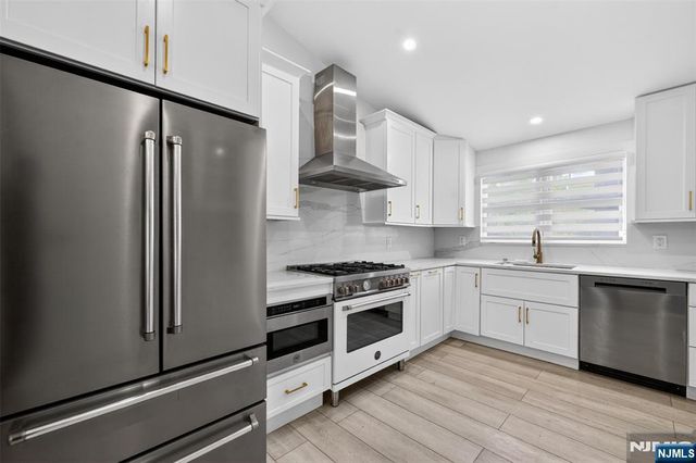 436 Ruckman Road, Closter, NJ 07624