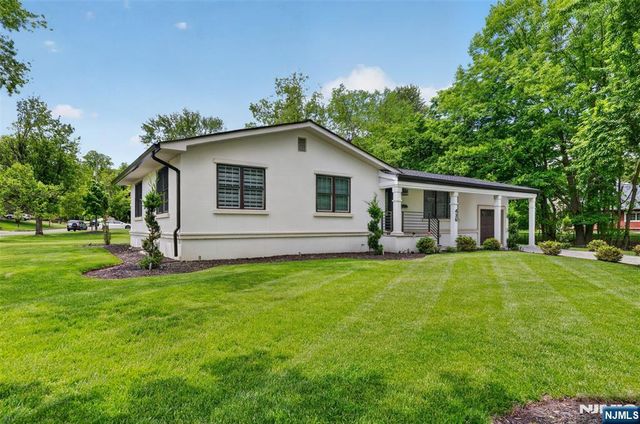 436 Ruckman Road, Closter, NJ 07624