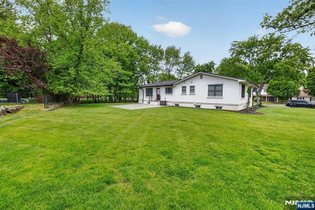 436 Ruckman Road, Closter, NJ 07624