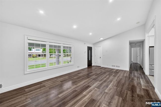 436 Ruckman Road, Closter, NJ 07624