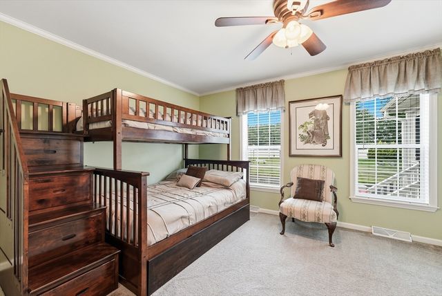 11 Carol Circle, Westfield, MA 01085