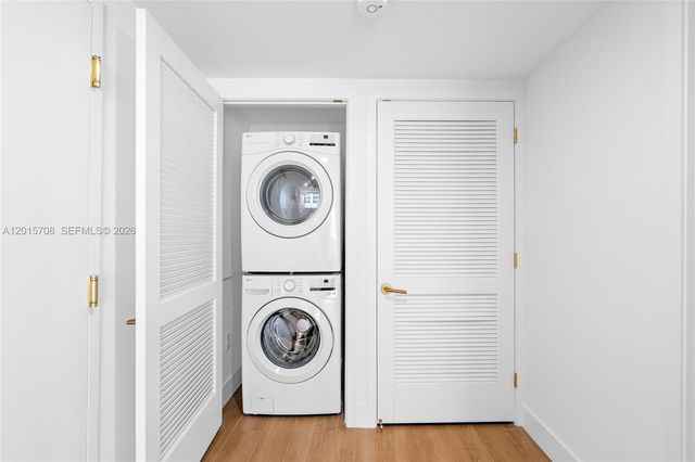 90 NE 32nd 313, Miami, FL 33137