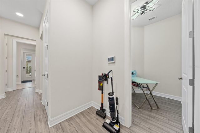 8024 LEAF GROVE CIRCLE CIRCLE, Orlando, FL 32836