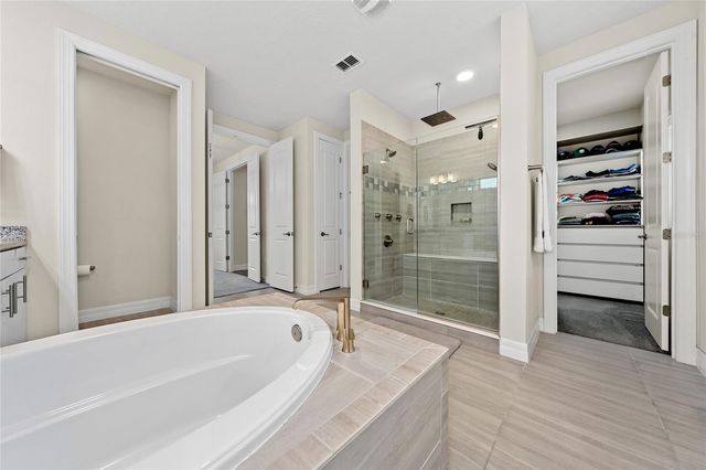 8024 LEAF GROVE CIRCLE CIRCLE, Orlando, FL 32836