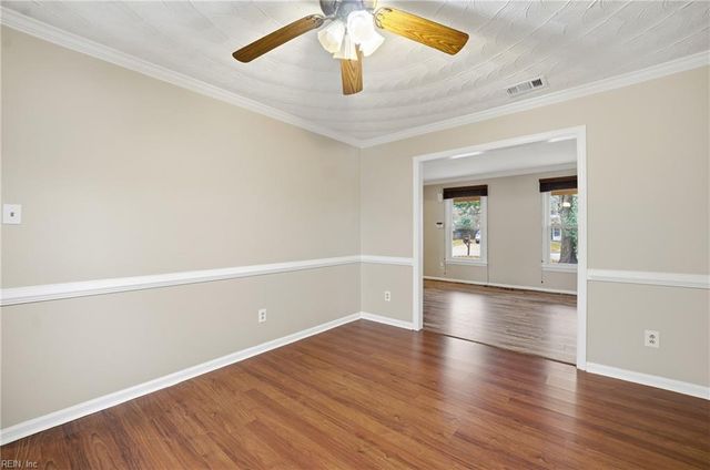 1306 Hillock XING, Virginia Beach, VA 23455