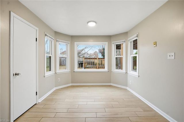 1306 Hillock XING, Virginia Beach, VA 23455