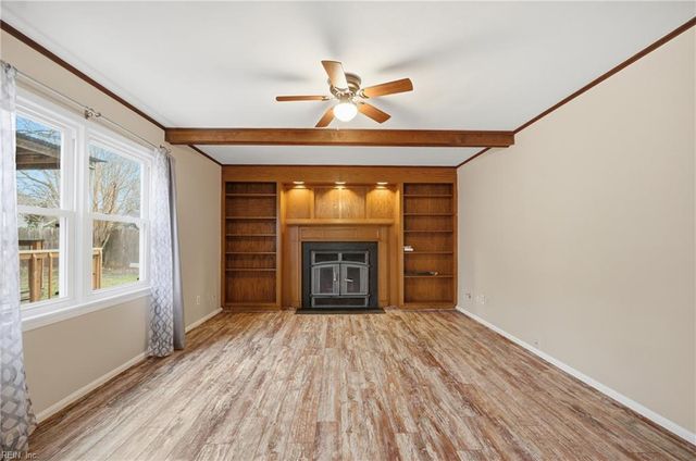 1306 Hillock XING, Virginia Beach, VA 23455