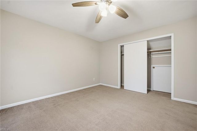 1306 Hillock XING, Virginia Beach, VA 23455