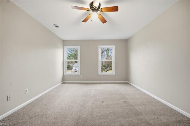 1306 Hillock XING, Virginia Beach, VA 23455