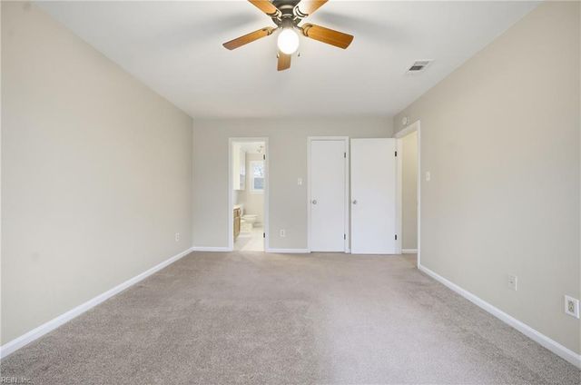 1306 Hillock XING, Virginia Beach, VA 23455