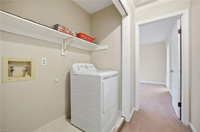 1306 Hillock XING, Virginia Beach, VA 23455