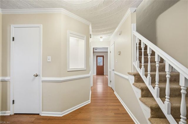 1306 Hillock XING, Virginia Beach, VA 23455