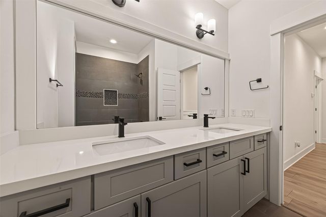 7707 Johanna Park Drive, Houston, TX 77055