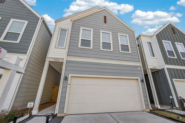 7707 Johanna Park Drive, Houston, TX 77055