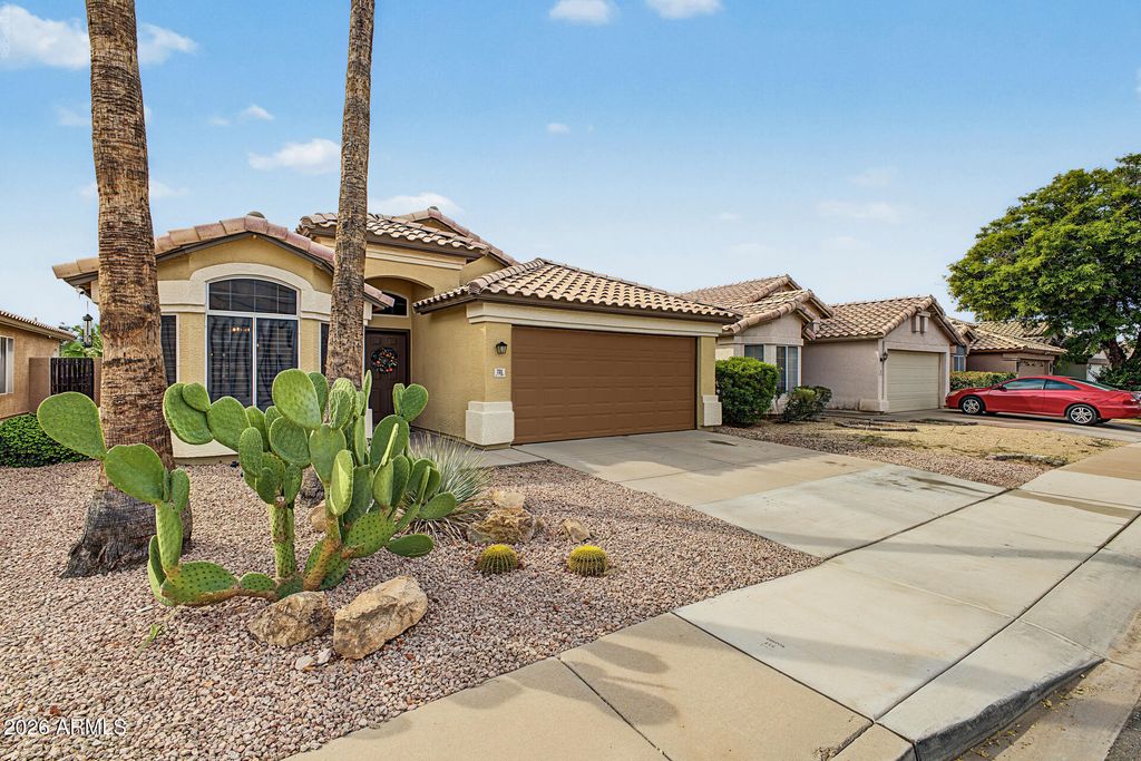 731 E PARK Avenue, Chandler, AZ 85225 — photo 3