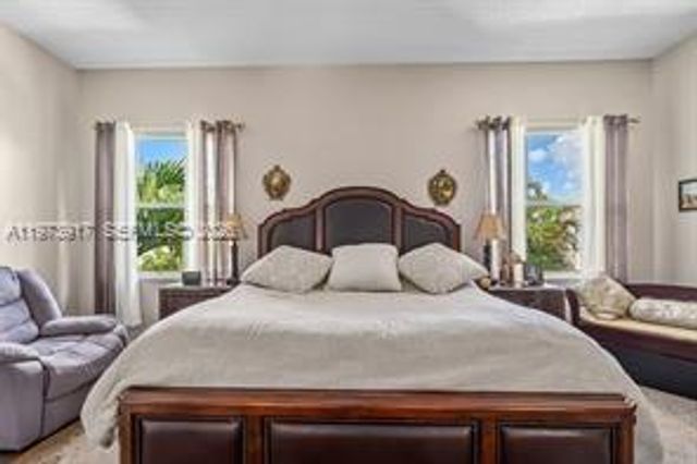 15857 NW 4th Ct, Pembroke Pines, FL 33028