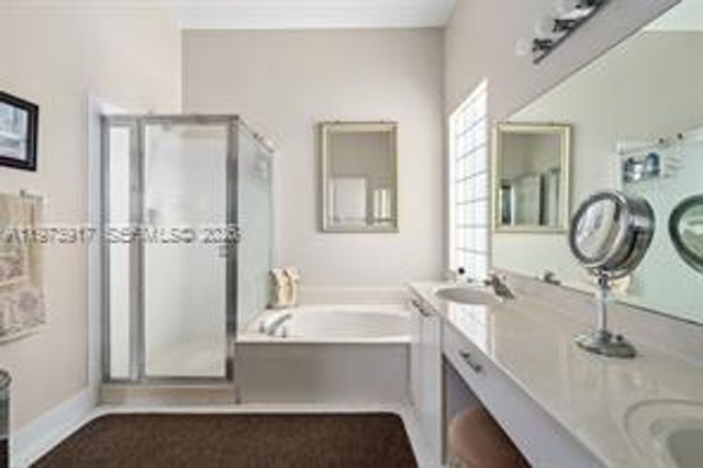 15857 NW 4th Ct, Pembroke Pines, FL 33028