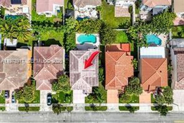 15857 NW 4th Ct, Pembroke Pines, FL 33028