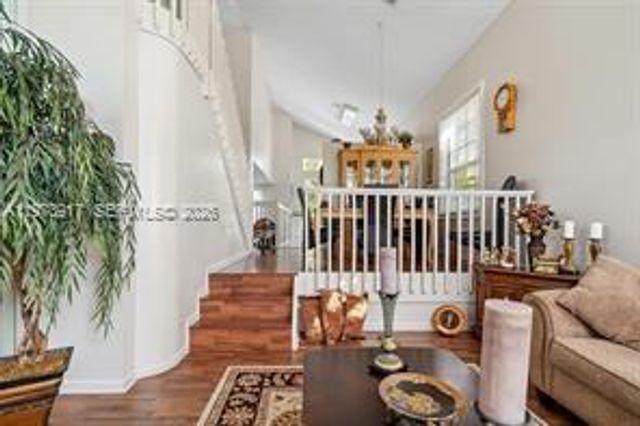 15857 NW 4th Ct, Pembroke Pines, FL 33028