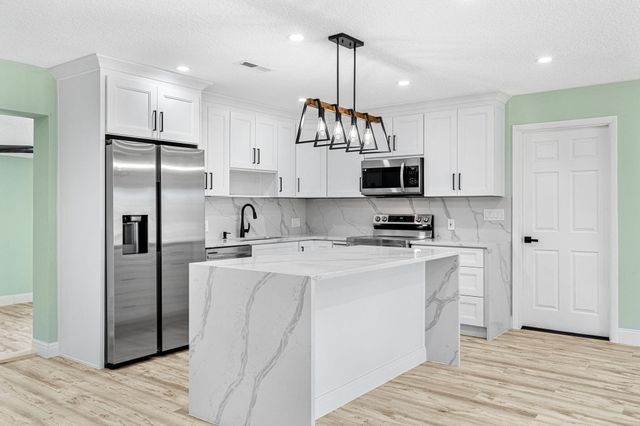 406 Laurel Street, Satellite Beach, FL 32937