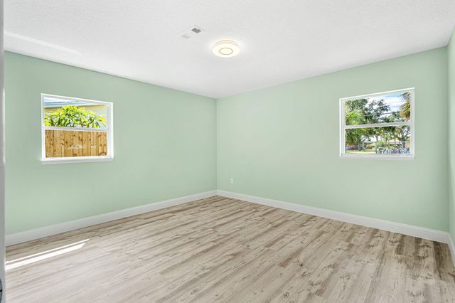 406 Laurel Street, Satellite Beach, FL 32937