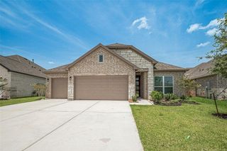 1051 Comal Trail, Dayton, TX 77535