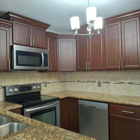 115 Lake Pine Circle D-1, Greenacres, FL 33463