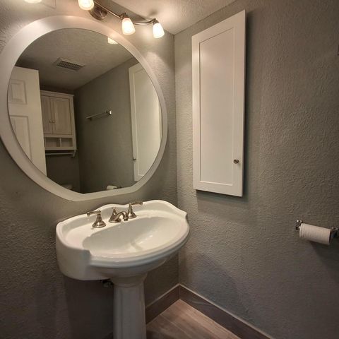 115 Lake Pine Circle D-1, Greenacres, FL 33463