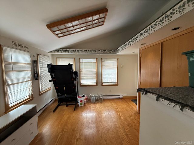 2331 Neptune Avenue, Seaford, NY 11783