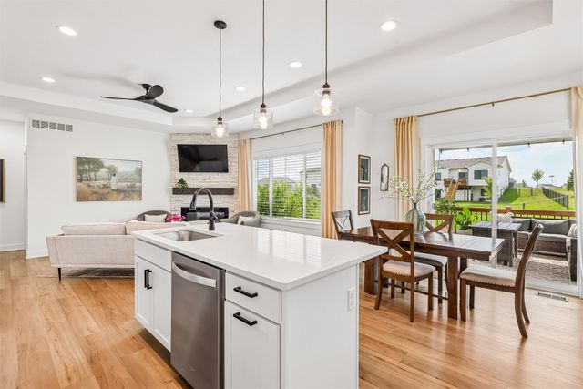 3030 Serenity Drive, Waukee, IA 50263