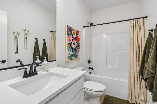 3030 Serenity Drive, Waukee, IA 50263