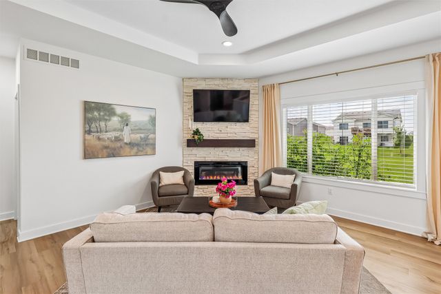 3030 Serenity Drive, Waukee, IA 50263