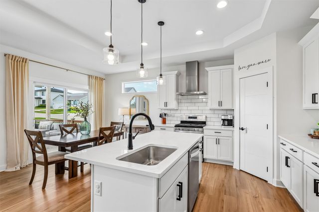 3030 Serenity Drive, Waukee, IA 50263