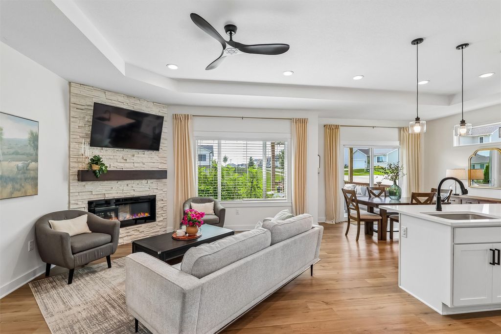 3030 Serenity Drive, Waukee, IA 50263