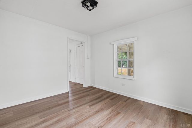 111 M T Holt Avenue, Brookneal, VA 24528