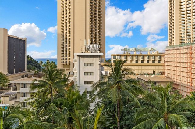 2425 Kuhio Avenue 901, Honolulu, HI 96815