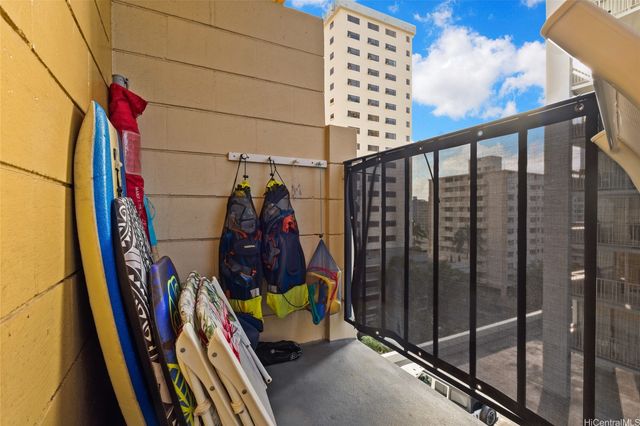 2425 Kuhio Avenue 901, Honolulu, HI 96815