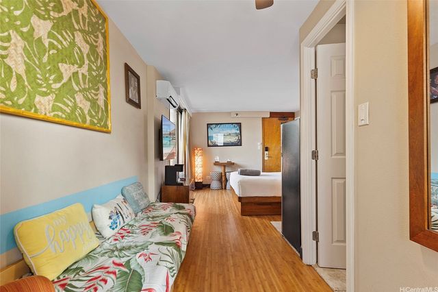 2425 Kuhio Avenue 901, Honolulu, HI 96815