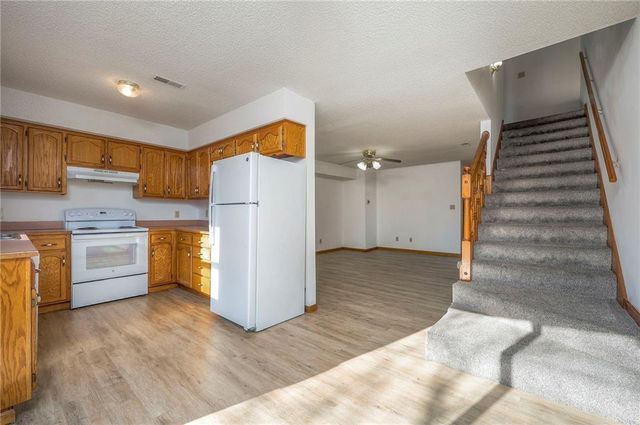 507 Pawnee Street, Leavenworth, KS 66048