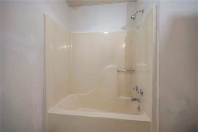 507 Pawnee Street, Leavenworth, KS 66048