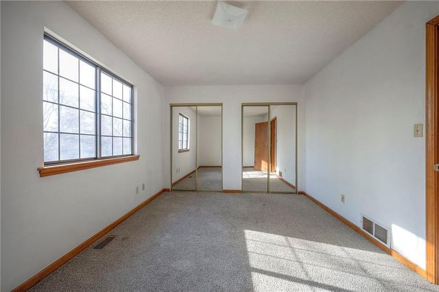 507 Pawnee Street, Leavenworth, KS 66048