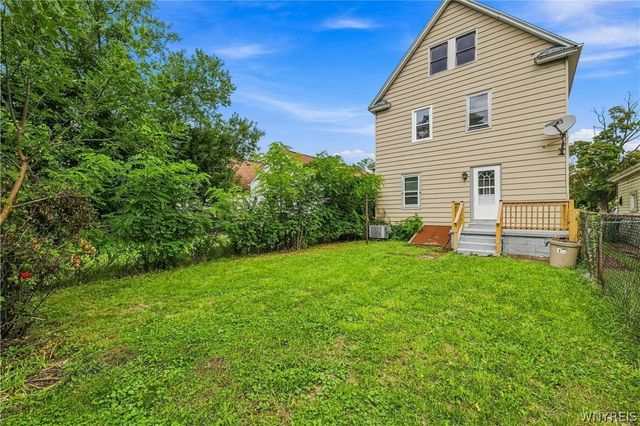 2673 North Avenue, Niagara Falls, NY 14305